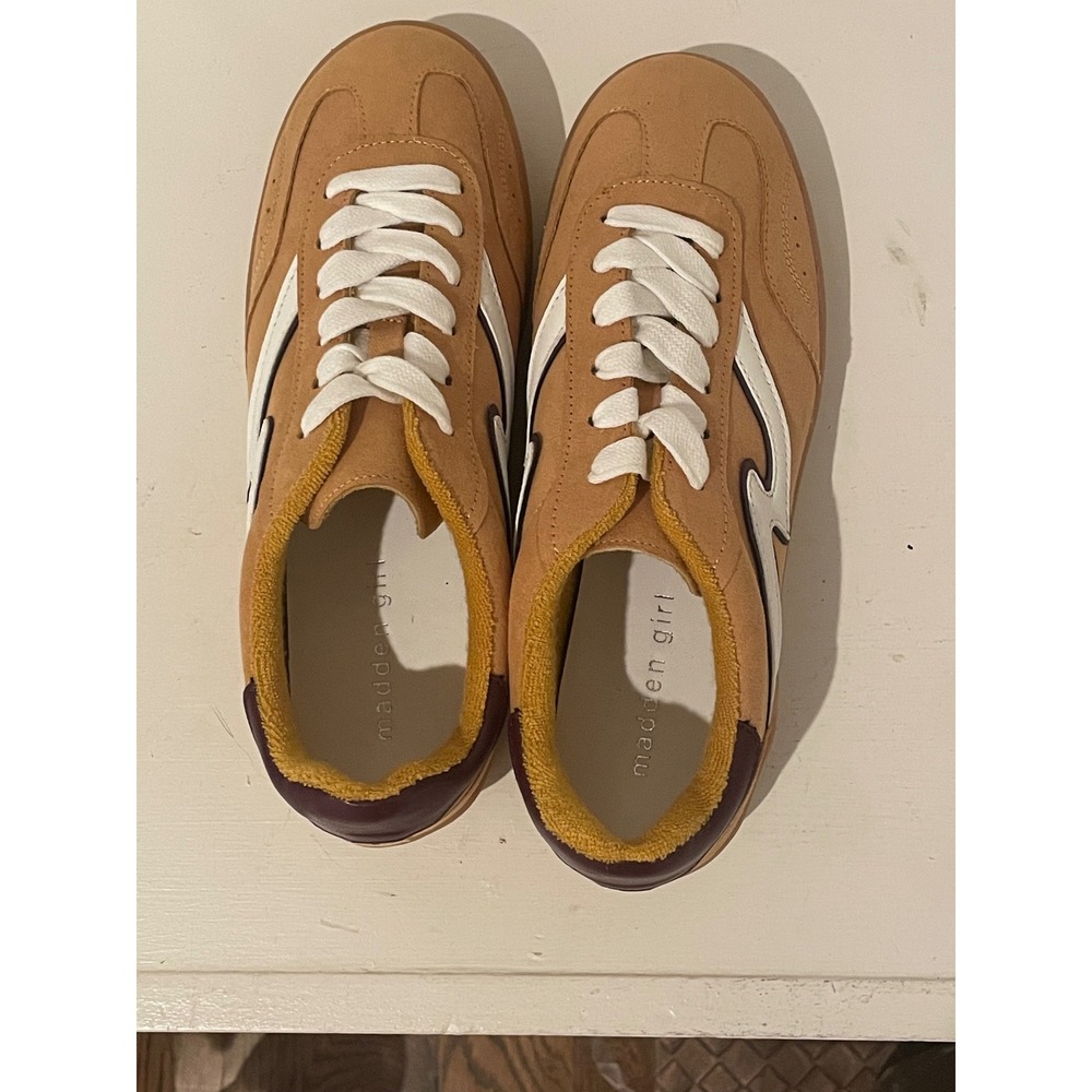 Madden Girl Tan‎ Suede Lace Up Sneakers Low Top Casual Athletic Shoes Womens